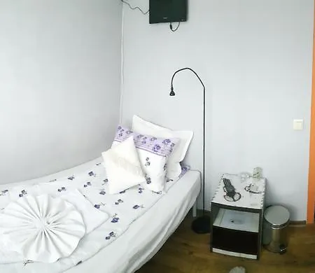 Trakia Bed & Breakfast 2*