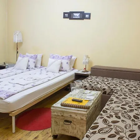 Bed & Breakfast Trakia 2*